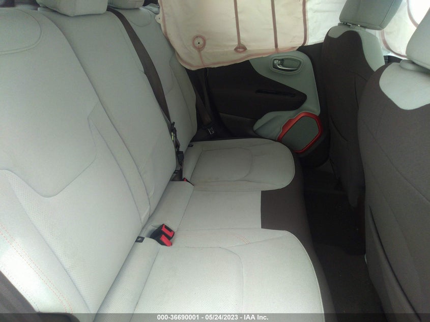VIN ZACCJABB8HPE87386 2017 JEEP RENEGADE LATITUDE