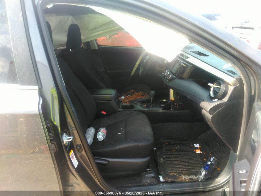 2017 TOYOTA RAV4 LE - JTMZFREV4HJ105967