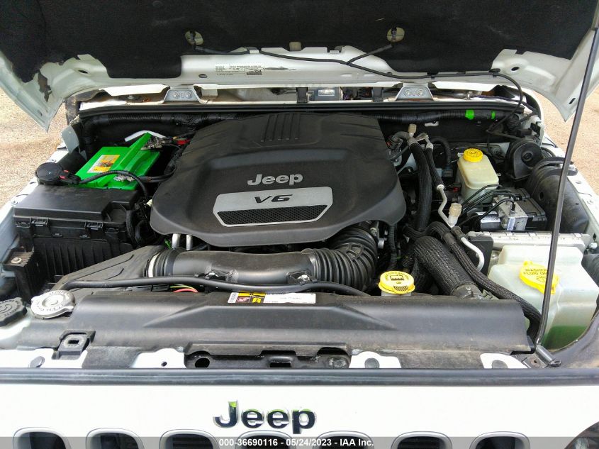 2016 JEEP WRANGLER UNLIMITED SAHARA - 1C4BJWEG6GL284659