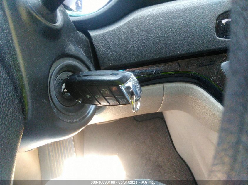 2018 KIA SEDONA LX - KNDMB5C15J6387799