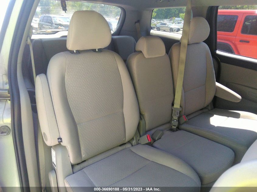 2018 KIA SEDONA LX - KNDMB5C15J6387799