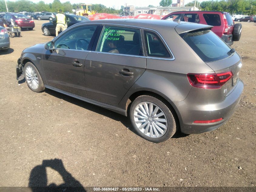 2016 AUDI A3 E-TRON PREMIUM PLUS - WAUTPBFF1GA094228