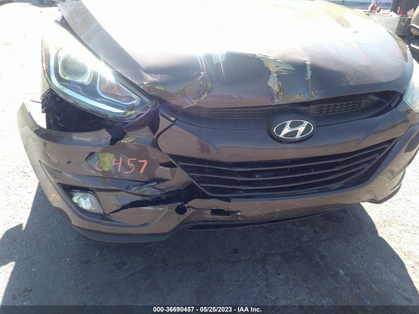 2015 HYUNDAI TUCSON SE - KM8JUCAG2FU969303
