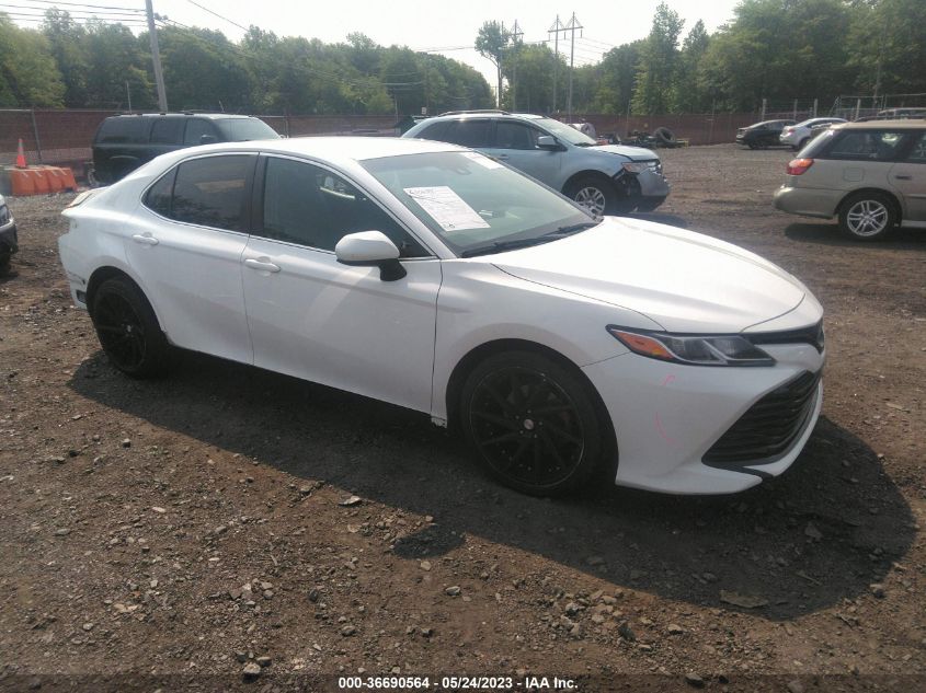 2018 TOYOTA CAMRY LE/SE/XLE/L - 4T1B11HK3JU528381