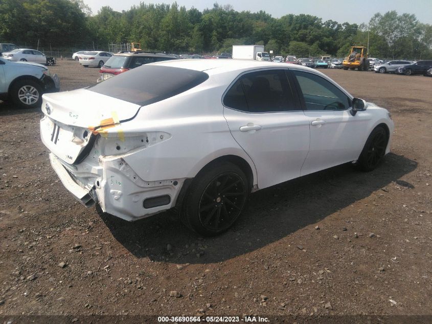 2018 TOYOTA CAMRY LE/SE/XLE/L - 4T1B11HK3JU528381
