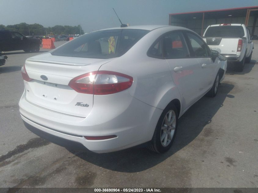 3FADP4BJ9KM150429 Ford Fiesta SE 4