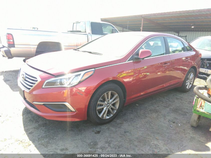 2016 HYUNDAI SONATA 2.4L SE - 5NPE24AF1GH357906