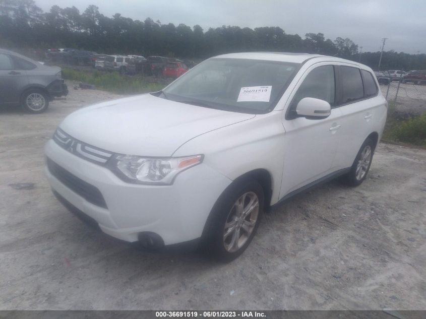 2014 MITSUBISHI OUTLANDER SE - JA4AZ3A3XEZ006017