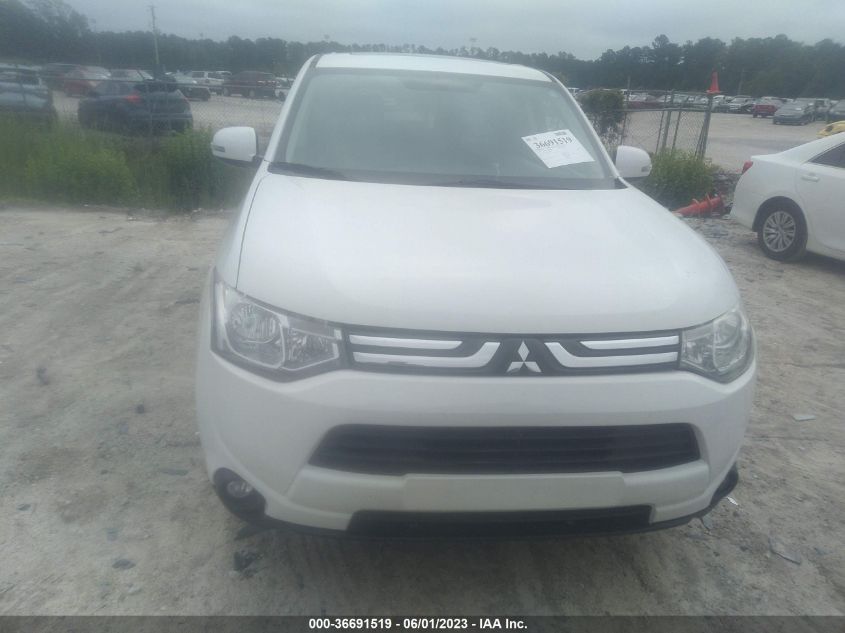 2014 MITSUBISHI OUTLANDER SE - JA4AZ3A3XEZ006017