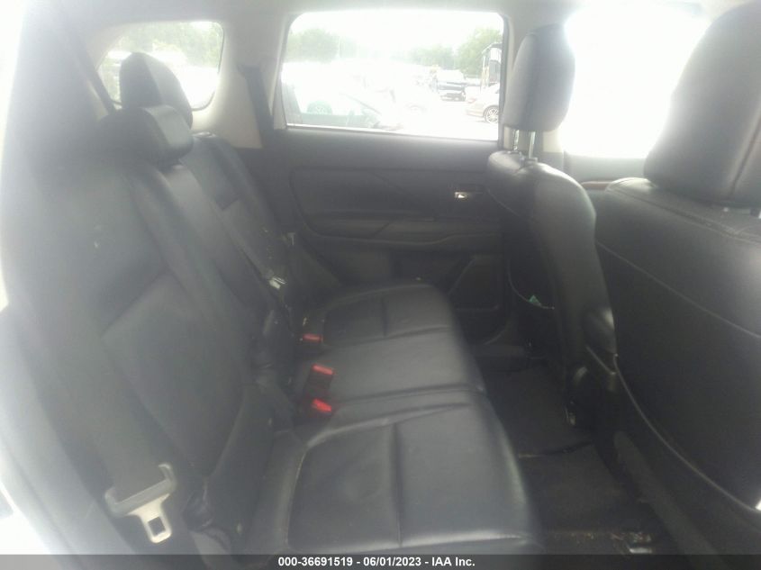 2014 MITSUBISHI OUTLANDER SE - JA4AZ3A3XEZ006017