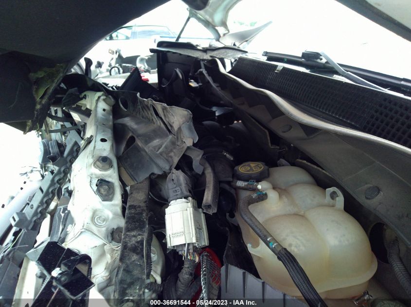 2019 CHEVROLET SILVERADO 1500 LT - 3GCPWCED8KG125580