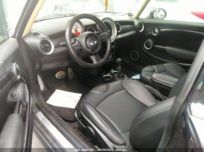 2013 MINI COOPER CLUBMAN S - WMWZG3C56DT800055