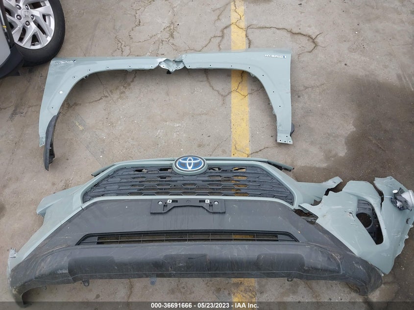 VIN JTMRWRFV1LD063103 2020 TOYOTA RAV4 HYBRID XLE