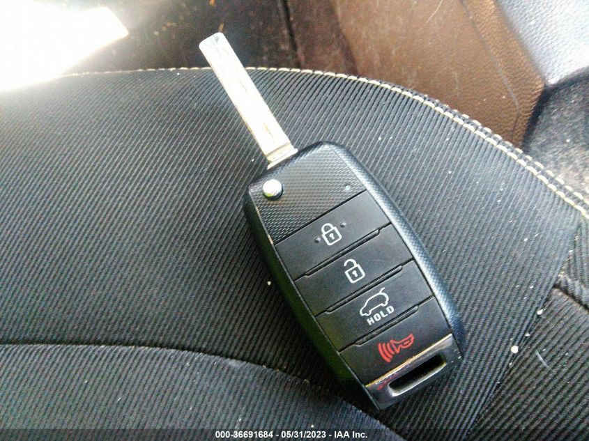 2014 KIA SOUL + - KNDJP3A55E7746857
