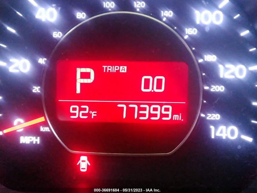 2014 KIA SOUL + - KNDJP3A55E7746857
