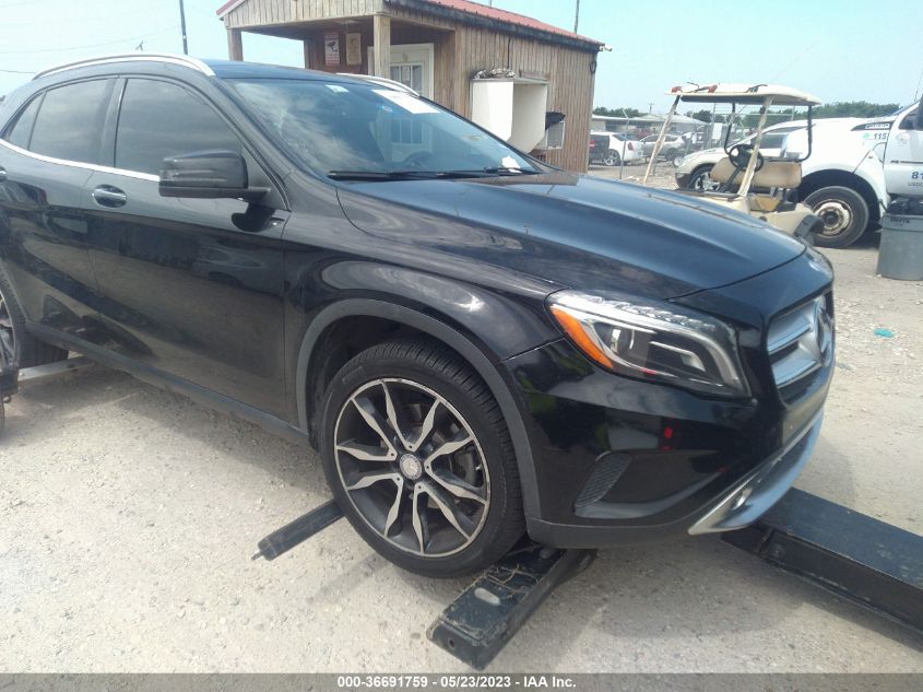 2015 MERCEDES-BENZ GLA-CLASS GLA 250 - WDCTG4GB7FJ108183