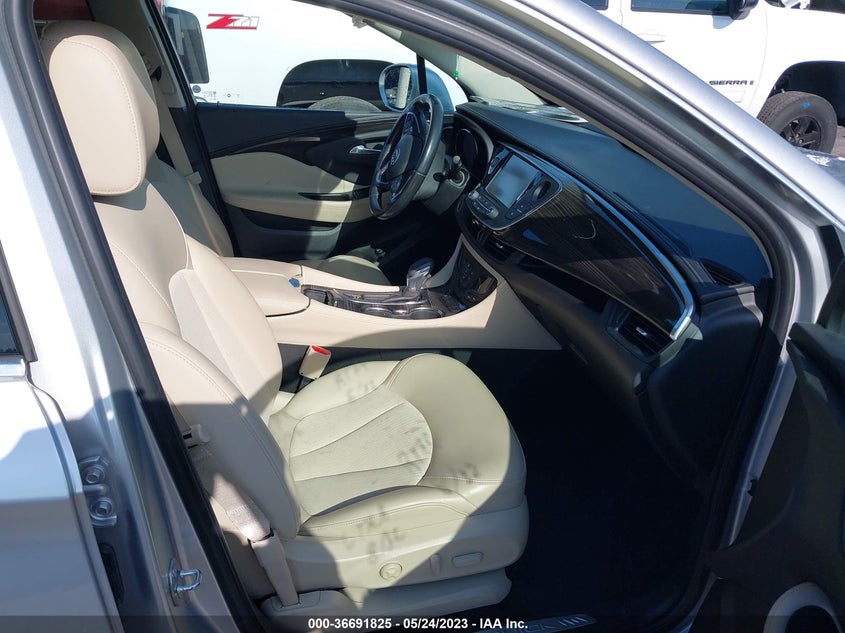 VIN LRBFXBSA7KD013636 2019 BUICK ENVISION PREFERRED
