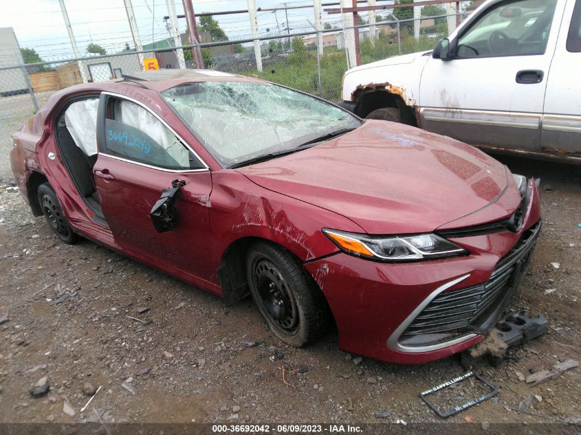 2021 TOYOTA CAMRY LE - 4T1R11AK3MU607014