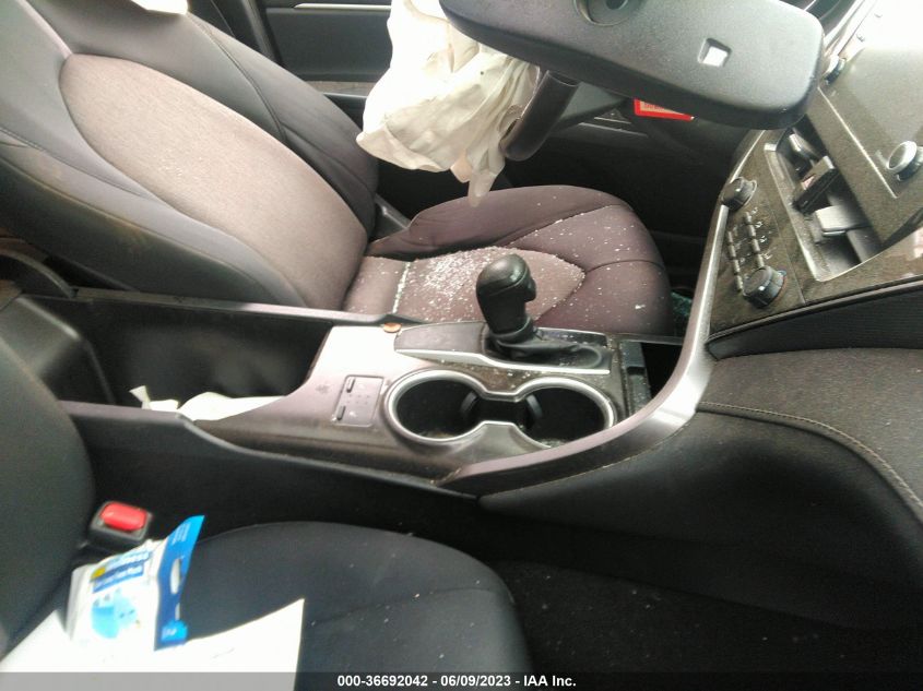 2021 TOYOTA CAMRY LE - 4T1R11AK3MU607014