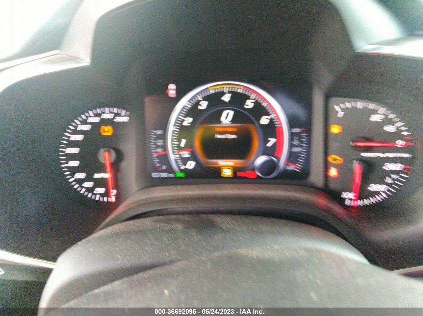 2016 CHEVROLET CORVETTE 1LT - 1G1YA2D72G5117913