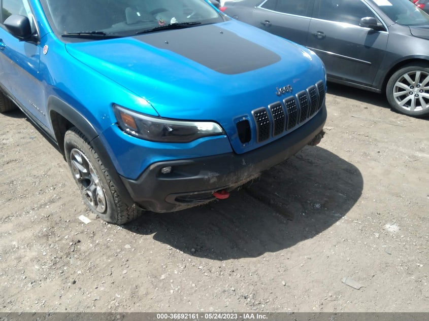 VIN 1C4PJMBXXKD246255 2019 JEEP CHEROKEE TRAILHAWK