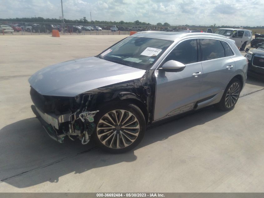 2019 AUDI E-TRON PRESTIGE - WA1VAAGE9KB024406