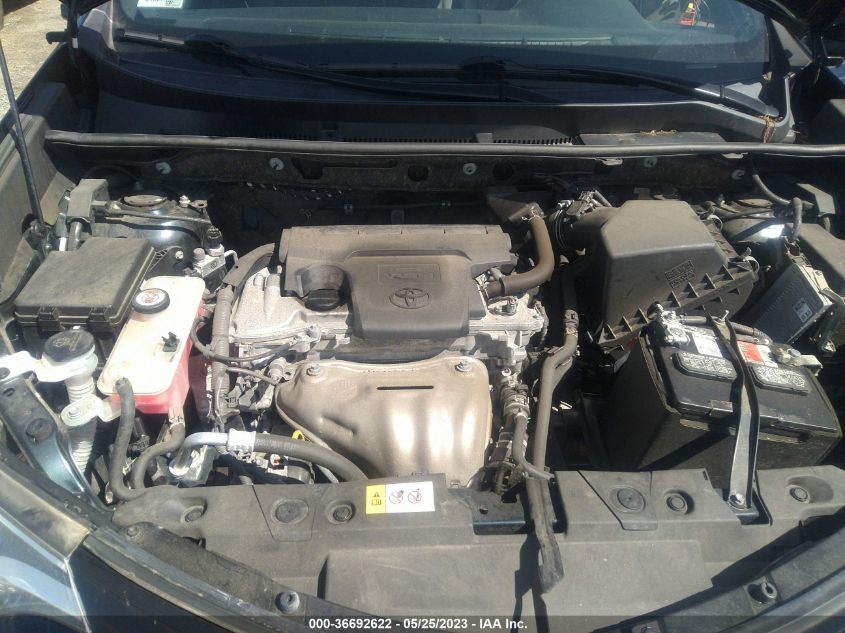 2017 TOYOTA RAV4 SE - JTMJFREV2HD207585