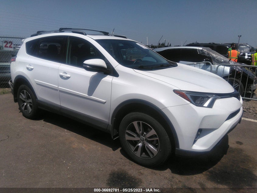 VIN 2T3WFREV9JW476696 2018 TOYOTA RAV4 XLE/ADVENTURE