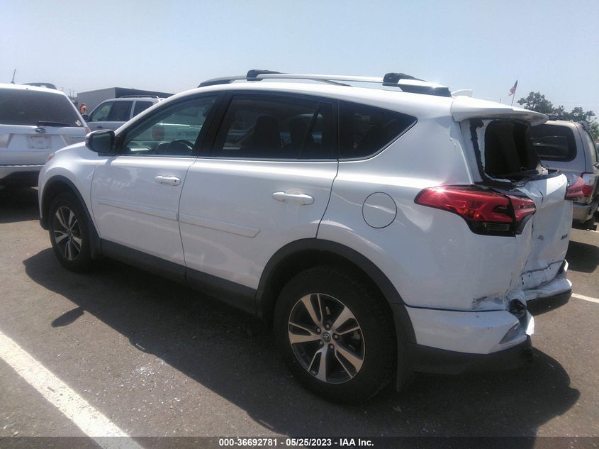 VIN 2T3WFREV9JW476696 2018 TOYOTA RAV4 XLE/ADVENTURE