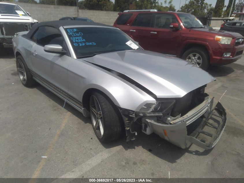 2014 FORD MUSTANG V6 - 1ZVBP8EM1E5286009