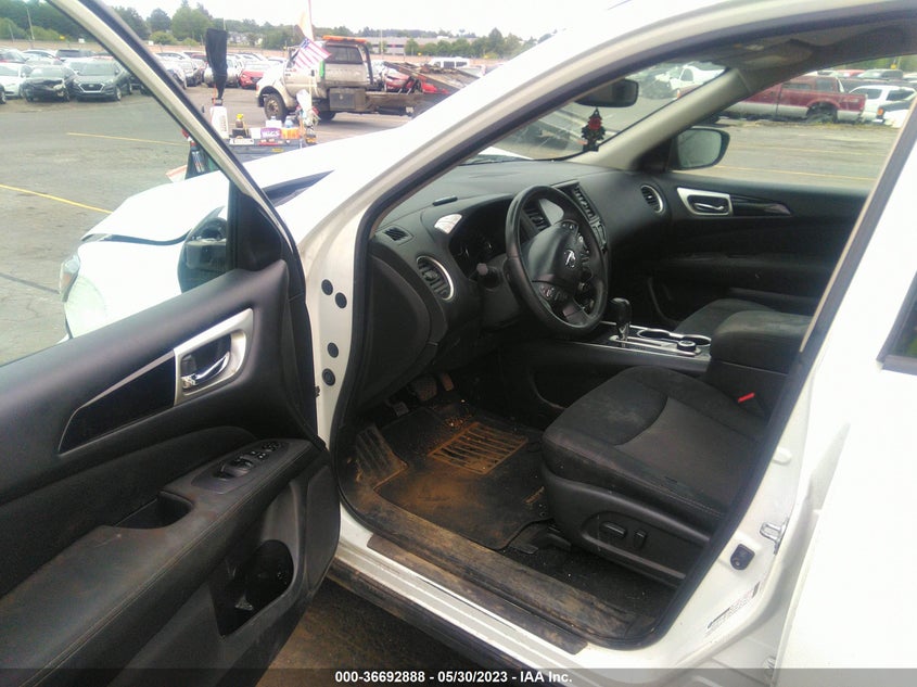 VIN 5N1DR2MM1HC619163 2017 NISSAN PATHFINDER SV