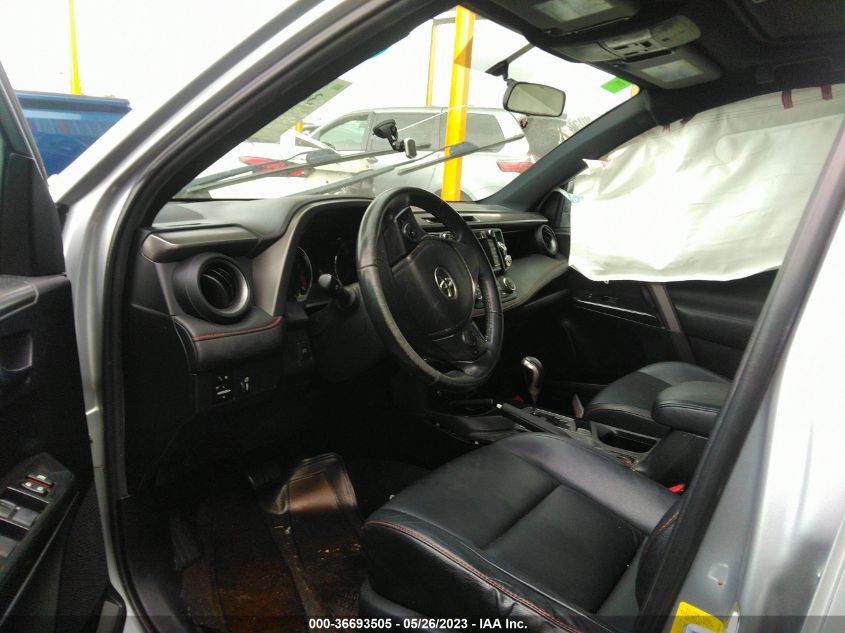 2016 TOYOTA RAV4 SE - 2T3NFREV2GW257129