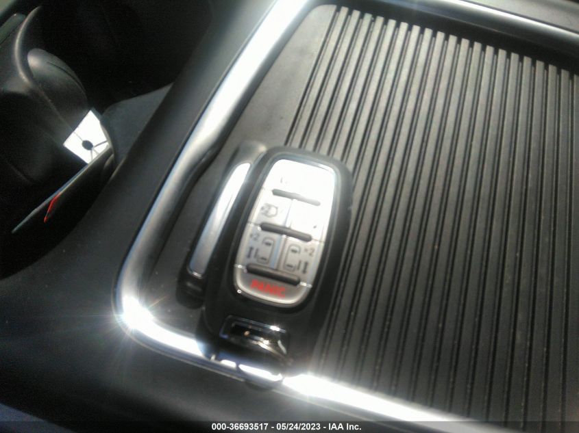 2022 CHRYSLER PACIFICA TOURING L - 2C4RC1BG7NR188138