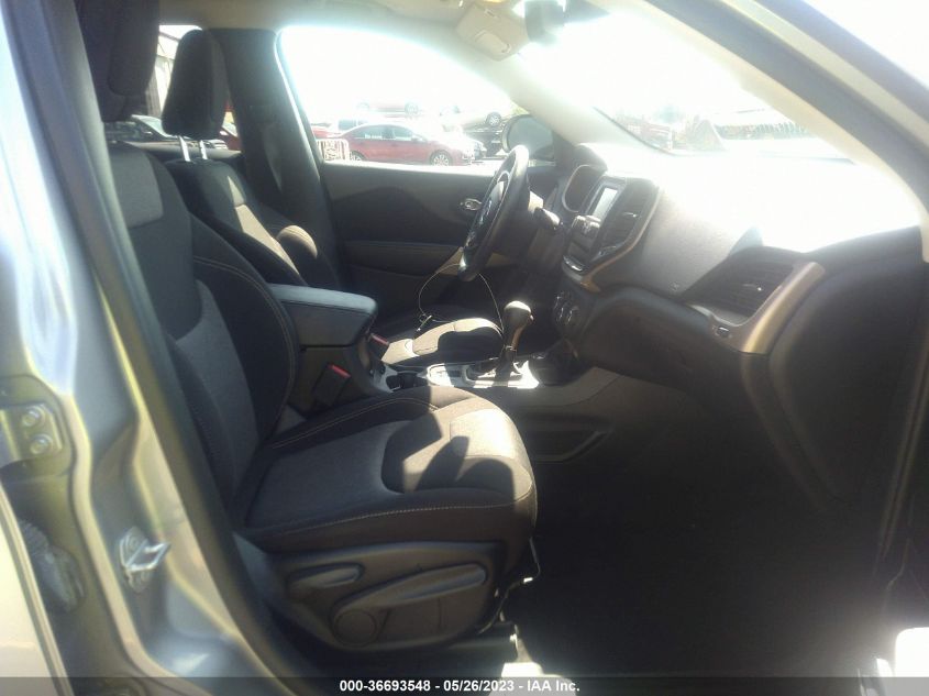 2018 JEEP CHEROKEE LATITUDE - 1C4PJMCB9JD509742
