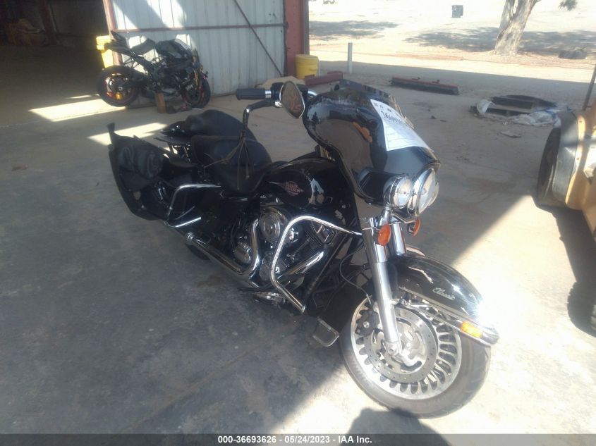 2013 HARLEY-DAVIDSON FLHTC ELECTRA GLIDE CLASSIC - 1HD1FFM1XDB607542