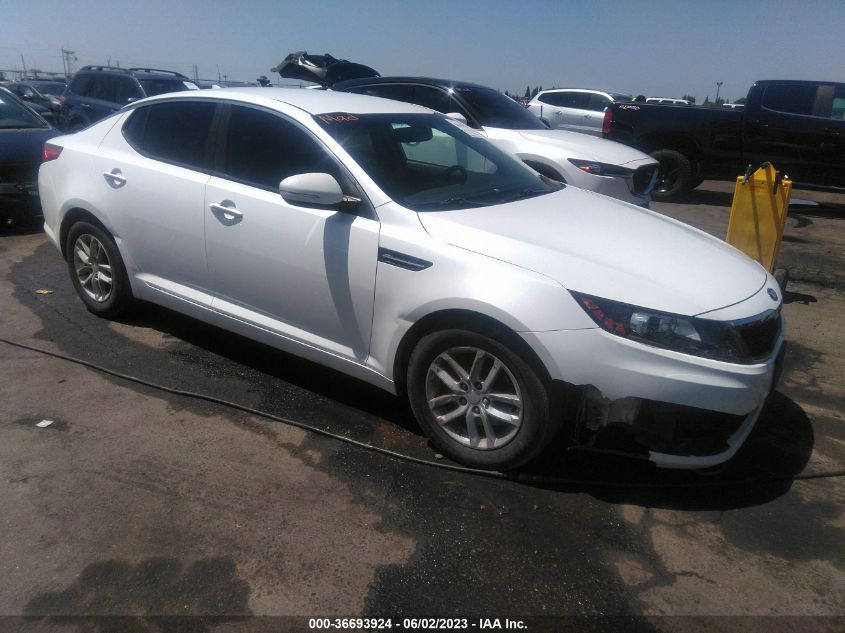 2013 KIA OPTIMA LX - KNAGM4A70D5322634