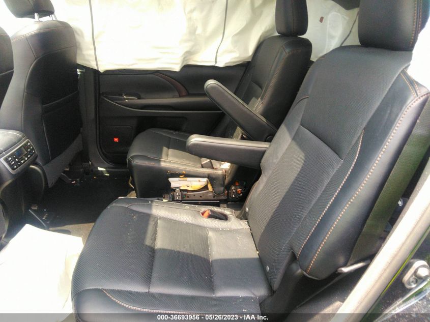 2016 TOYOTA HIGHLANDER LIMITED - 5TDYKRFH8GS182858