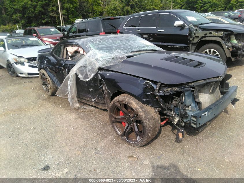 2015 CHEVROLET CAMARO SS - 2G1FG1EW2F9298633