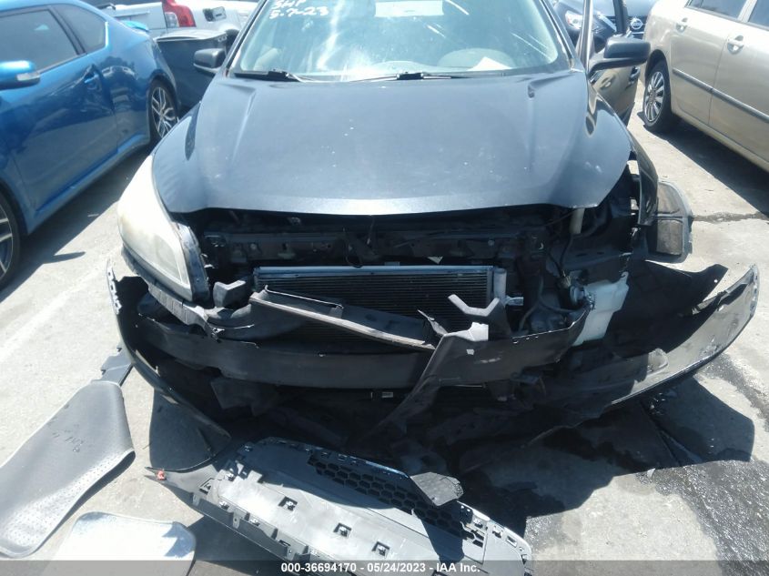 2013 CHEVROLET MALIBU LS - 1G11B5SA7DF256147