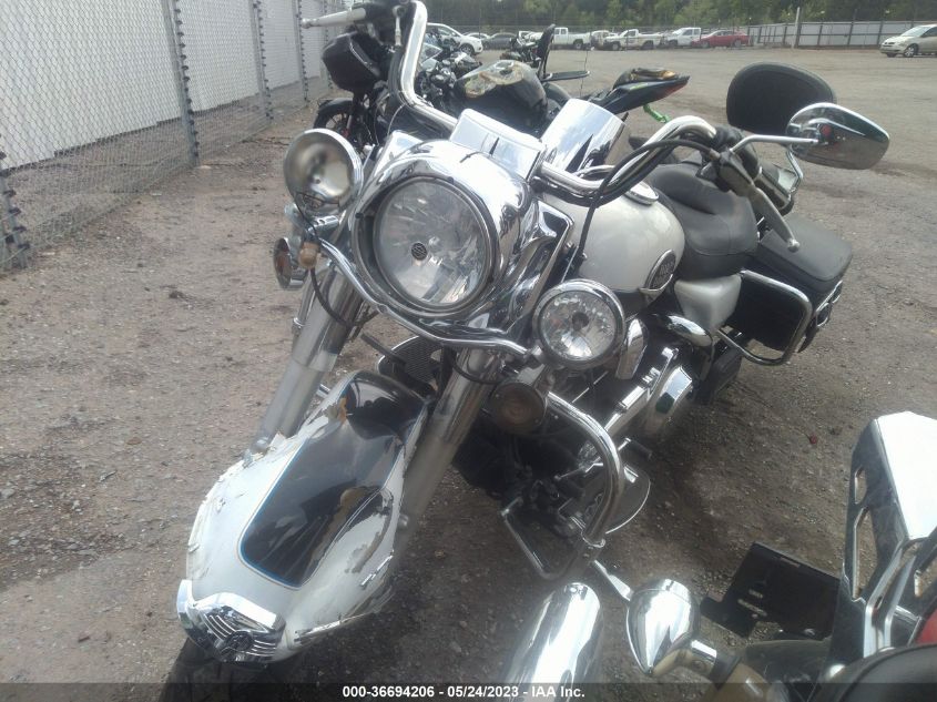 2008 HARLEY-DAVIDSON FLHRC 1HD1FR4118Y607689