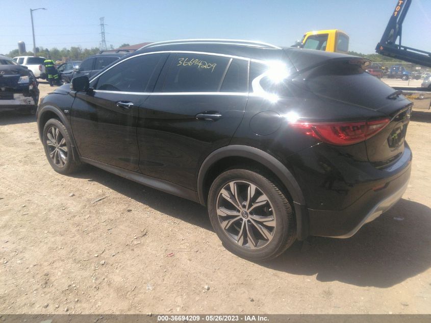 2017 INFINITI QX30 PREMIUM SJKCH5CR9HA015712