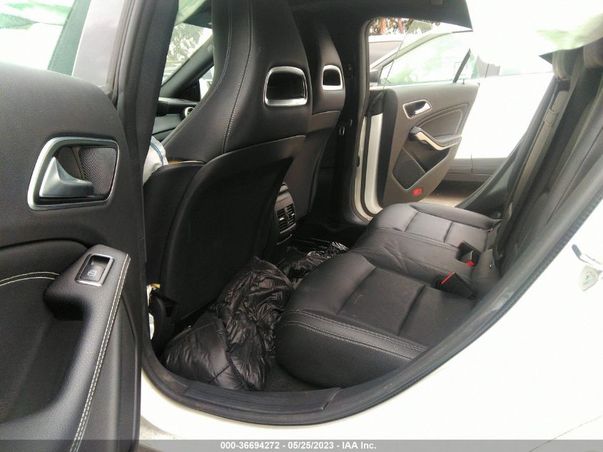 2018 MERCEDES-BENZ CLA CLA 250 - WDDSJ4EB7JN667231