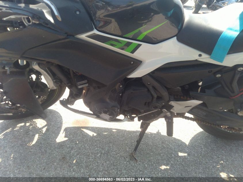 2022 KAWASAKI EX650 M - ML5EXEM19NDA59692