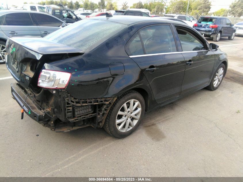 2014 VOLKSWAGEN JETTA SEDAN SE - 3VWD17AJ3EM442299