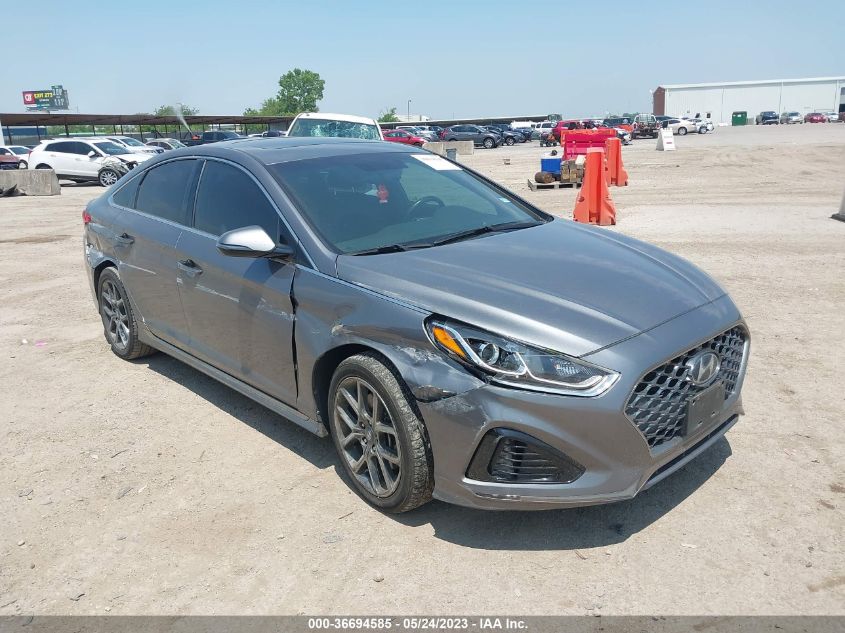 2018 HYUNDAI SONATA SPORT - 5NPE34AB3JH658016