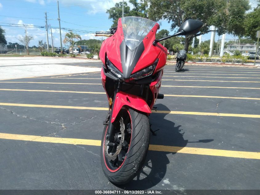 2017 HONDA CBR500 R MLHPC4469H5400095