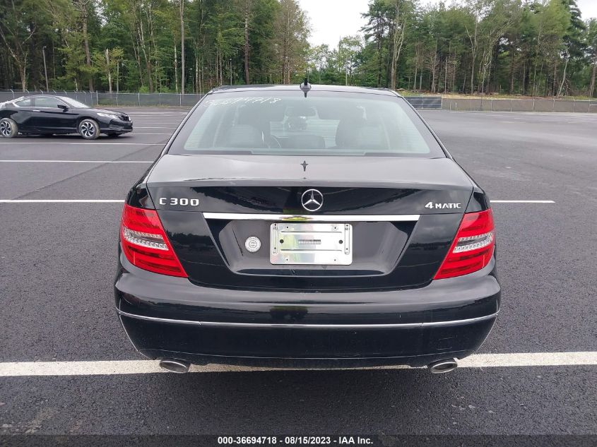 2013 MERCEDES-BENZ C 300 LUXURY 4MATIC/SPORT 4MATIC WDDGF8ABXDR251059