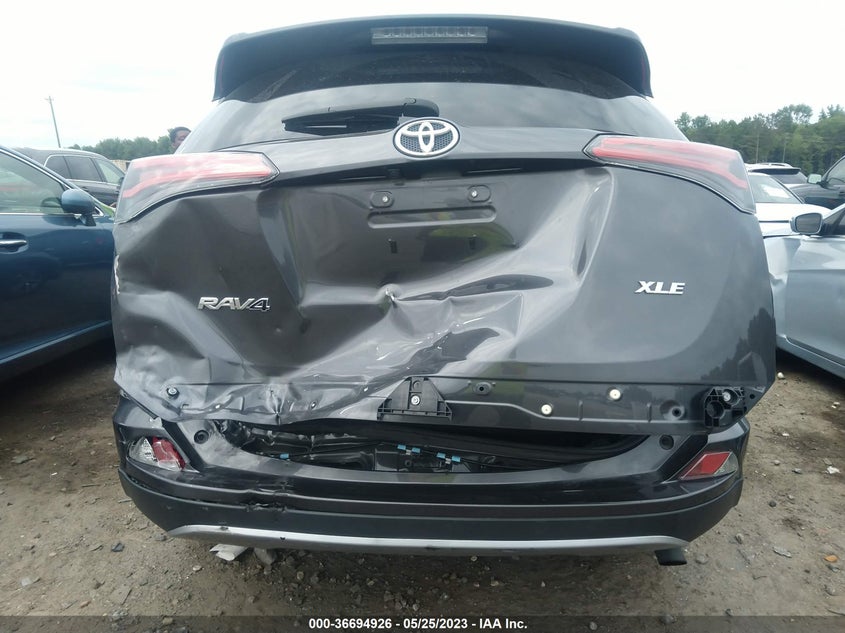VIN 2T3WFREV8HW395327 2017 TOYOTA RAV4 XLE