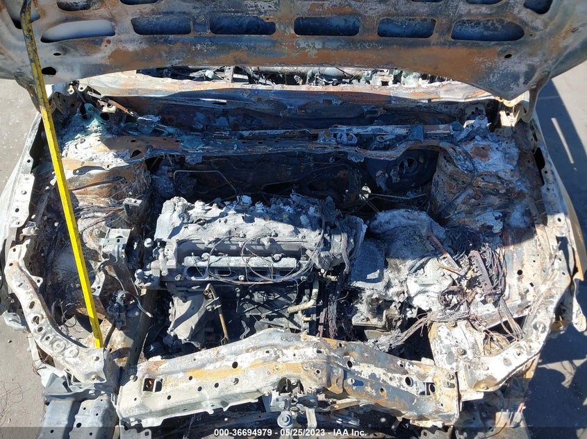 VIN 5YFEPMAE2MP215278 2021 TOYOTA COROLLA LE