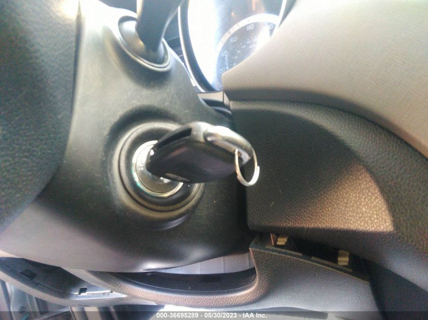 2017 HYUNDAI SANTA FE SE - KM8SMDHF6HU231952